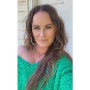 Meet your Posher, Kerin